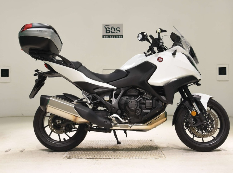 Мотоцикл Honda NT1100 з пробігом 11172 km