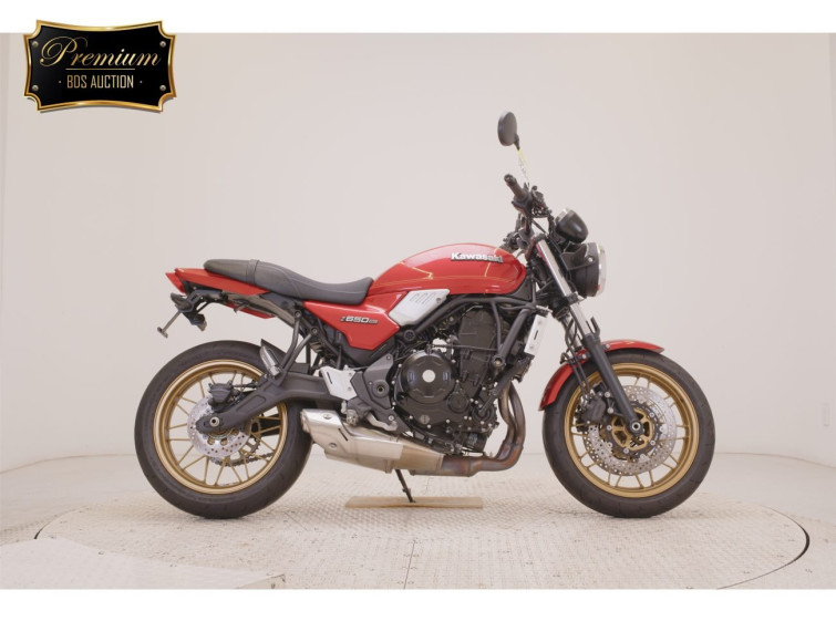 Мотоцикл Kawasaki Z650RS с пробегом 1712 km