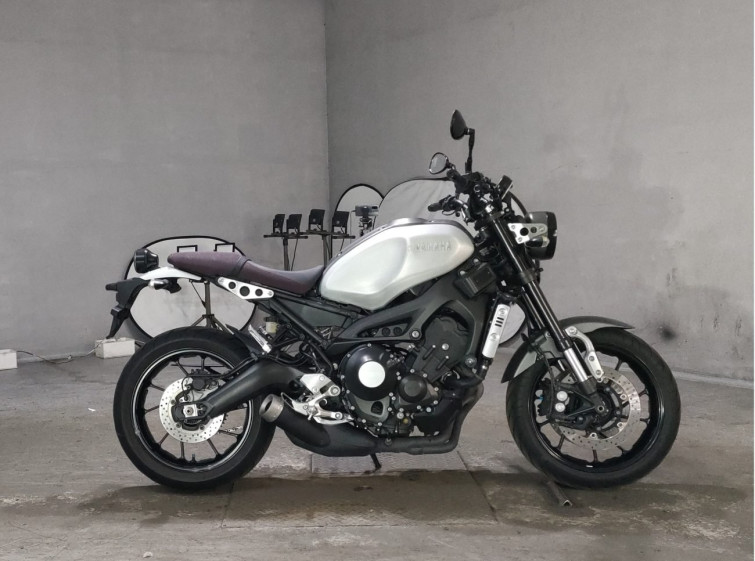 Мотоцикл Yamaha XSR900 с пробегом 33526 km
