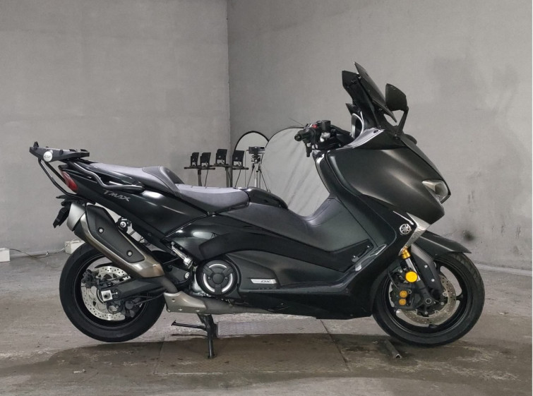 Мотоцикл Yamaha T-MAX530DX с пробегом 16781 km