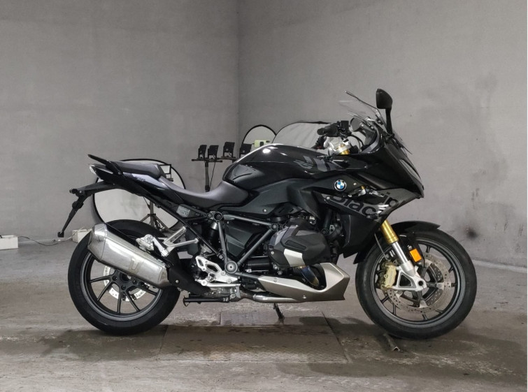 Мотоцикл BMW R1250RS с пробегом 6804 km