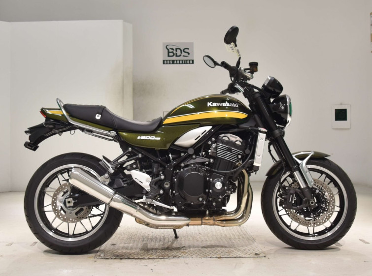 Мотоцикл Kawasaki Z900RS з пробігом 688 km