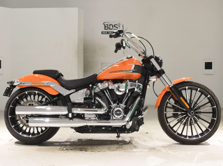 Мотоцикл HD FXBR1920 с пробегом 2032 km