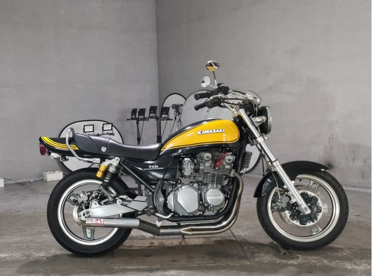 Мотоцикл Kawasaki ZEPHYR750 с пробегом 14231 km