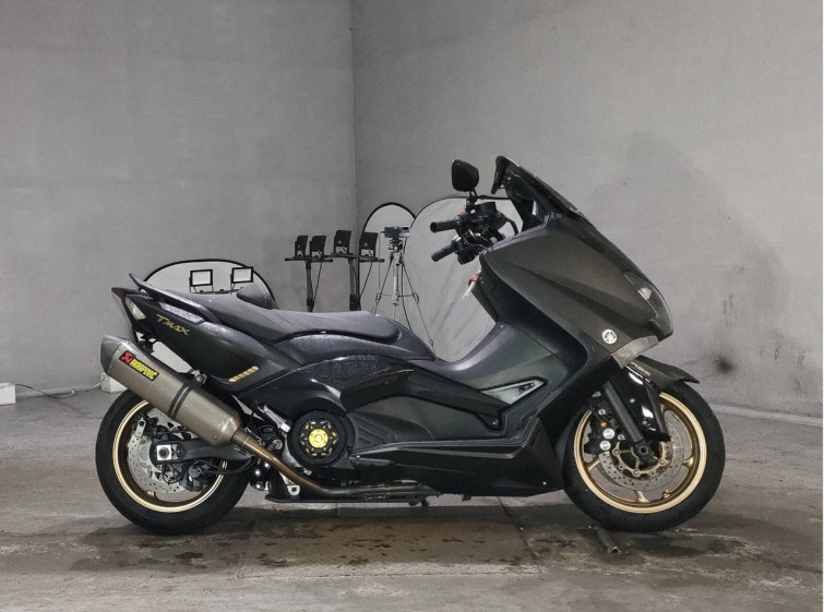 Мотоцикл Yamaha T-MAX530 с пробегом 15281 km