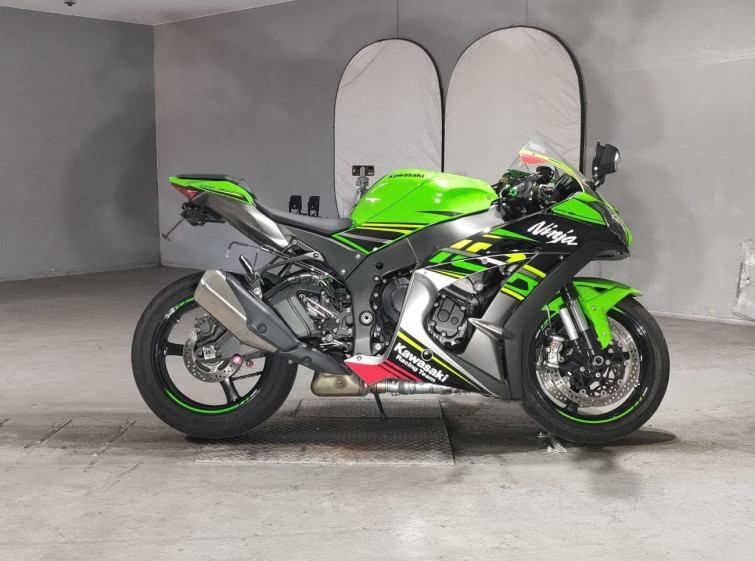 Мотоцикл Kawasaki NINJA ZX-10R с пробегом 28365 km