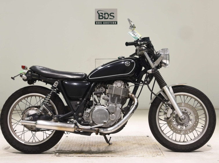 Мотоцикл Yamaha SR400 с пробегом 38328 km