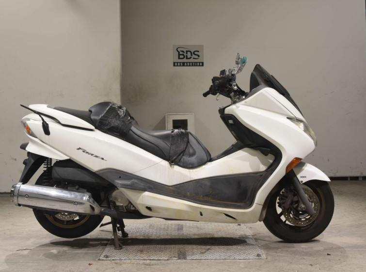 Мотоцикл Honda FORZA Z