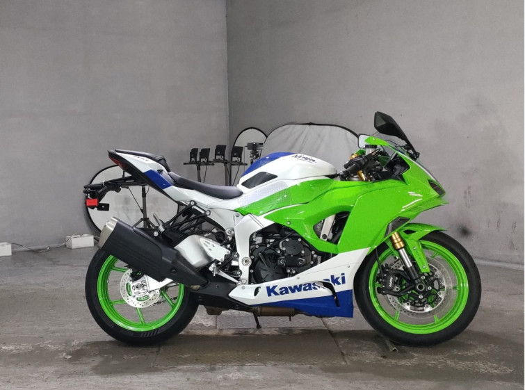 Мотоцикл Kawasaki ZX-6R с пробегом 5665 km