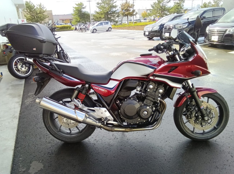 Мотоцикл Honda CB400SFVA BOLDOR з пробігом 9746 km