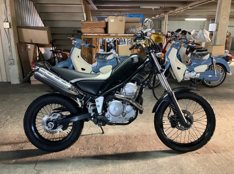 Мотоцикл Yamaha TRICKER з пробігом 28906 km