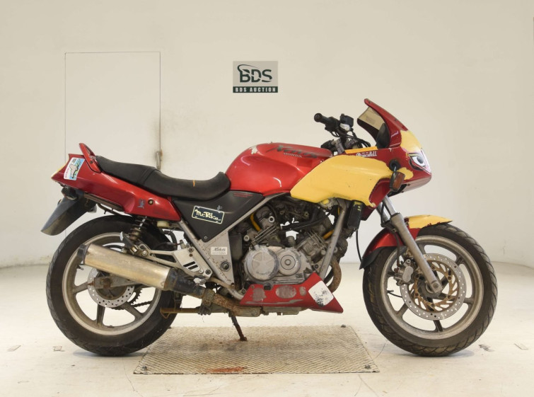 Мотоцикл Honda VT250F XELVIS с пробегом 64832 km
