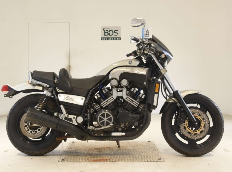 Мотоцикл Yamaha V-MAX1200 с пробегом 27612 km