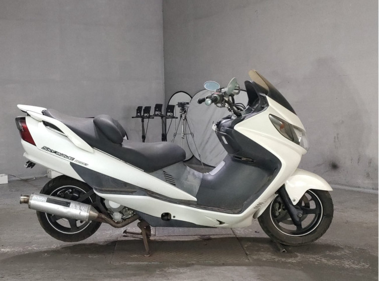 Мотоцикл Suzuki SKYWAVE 250