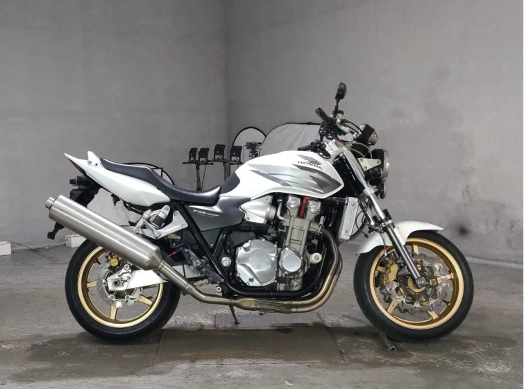 Мотоцикл Honda CB1300SF с пробегом 51981 km