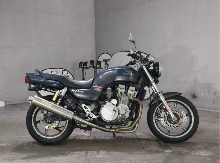 Мотоцикл Honda CB750 с пробегом 74590 km