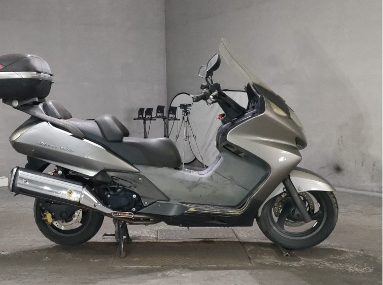 Мотоцикл Honda SILVERWING400 с пробегом 21336 km