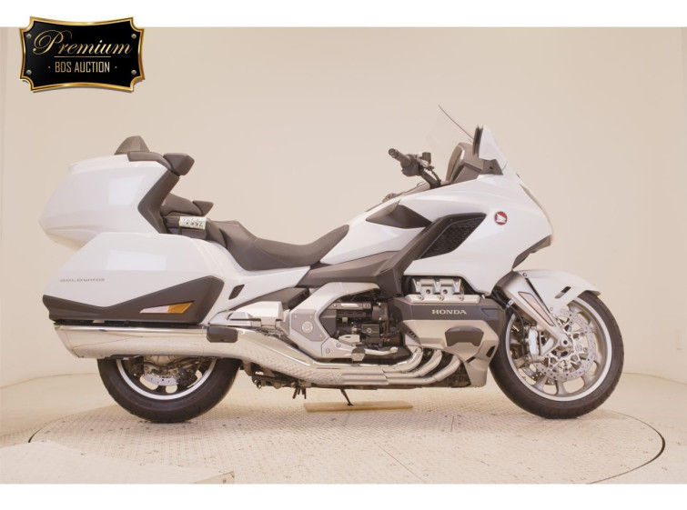 Мотоцикл Honda GL1800 TOUR D с пробегом 3467 km
