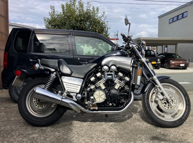 Мотоцикл Yamaha V-MAX1200 з пробігом 6099 m