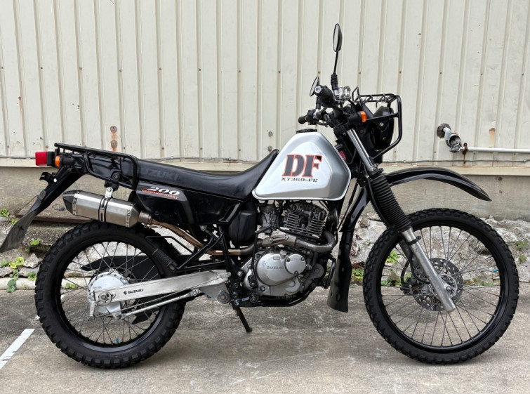 Мотоцикл Suzuki DF200E с пробегом 5354 km