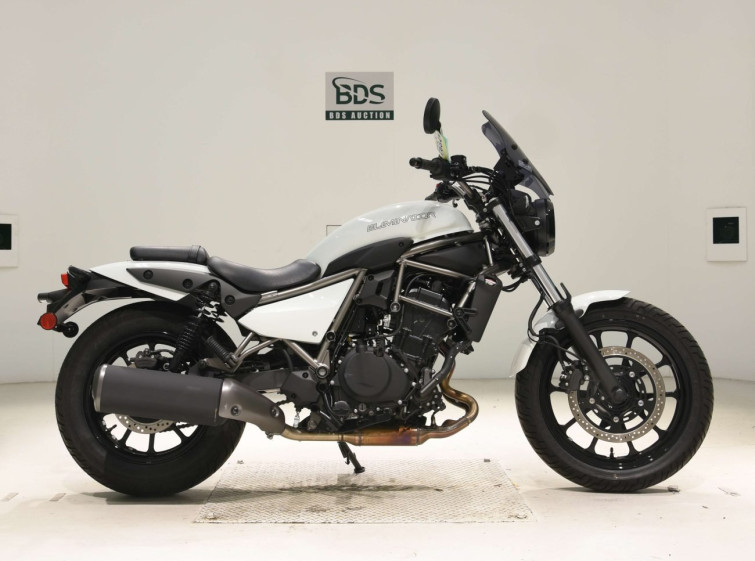 Мотоцикл Kawasaki ELIMINATOR400-3 з пробігом 631 km