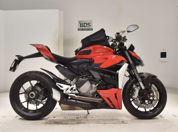 Мотоцикл Ducati STREET FIGHTER V2 с пробегом 7330 km