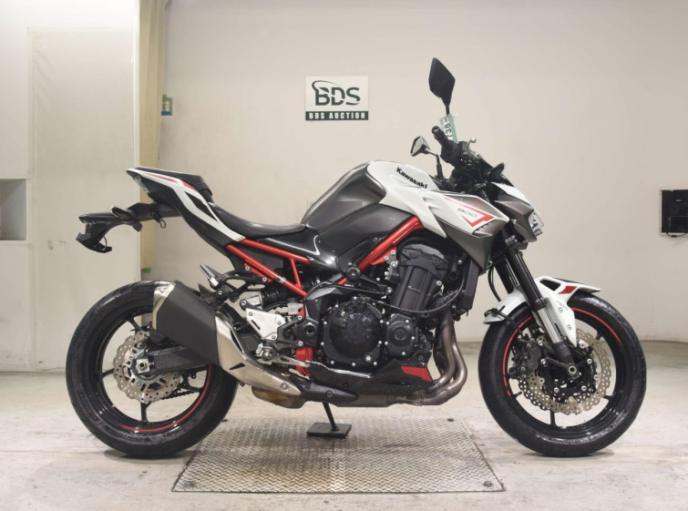 Мотоцикл Kawasaki Z900 с пробегом 61636 km