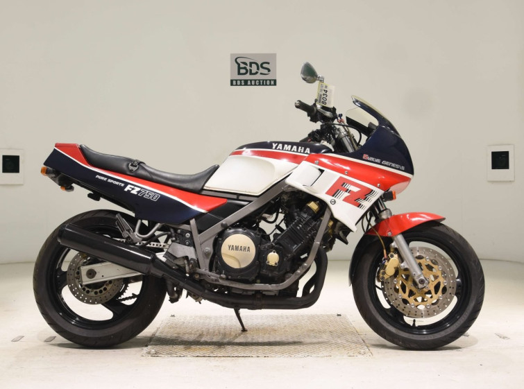 Мотоцикл Yamaha FZ750 с пробегом 24440 km