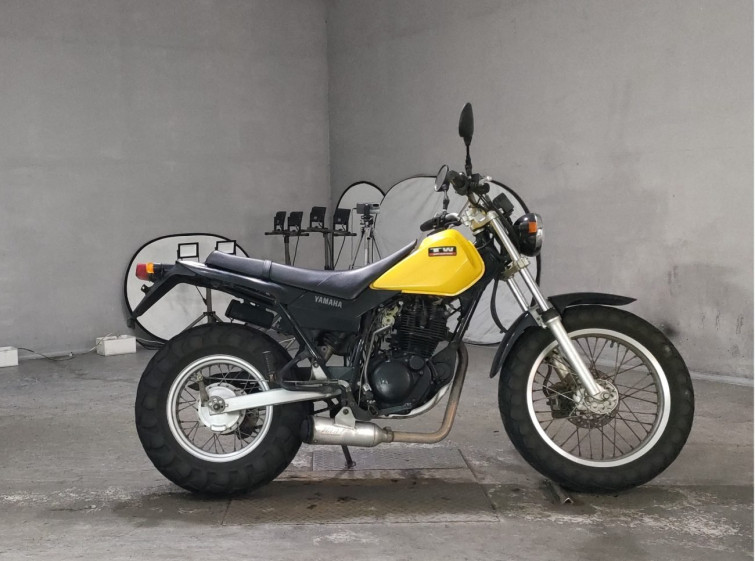 Мотоцикл Yamaha TW225 з пробігом 55993 km