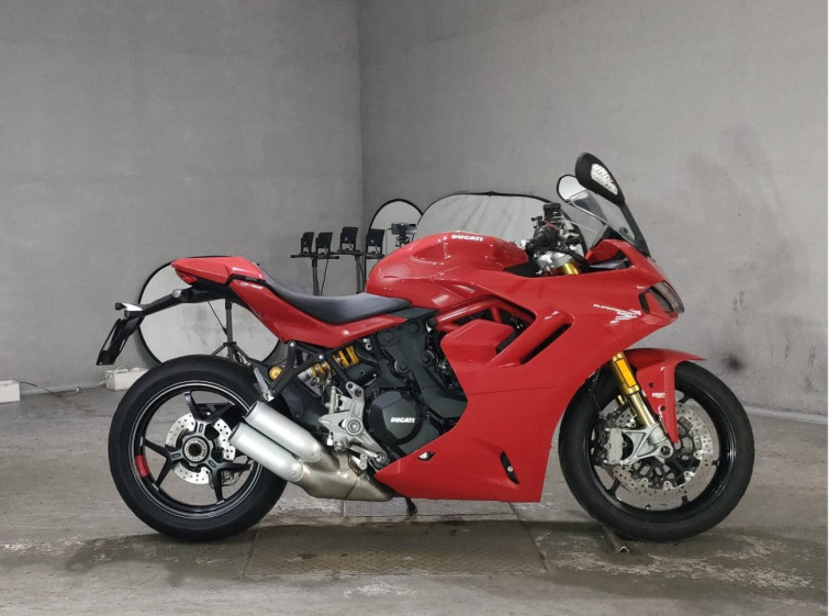 Мотоцикл Ducati SUPERSPORT 950S с пробегом 12252 km