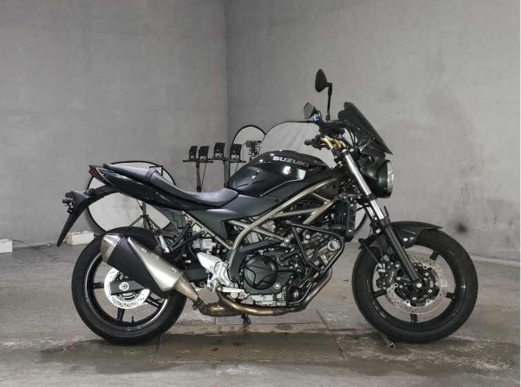 Мотоцикл Suzuki SV650 с пробегом 1709 km
