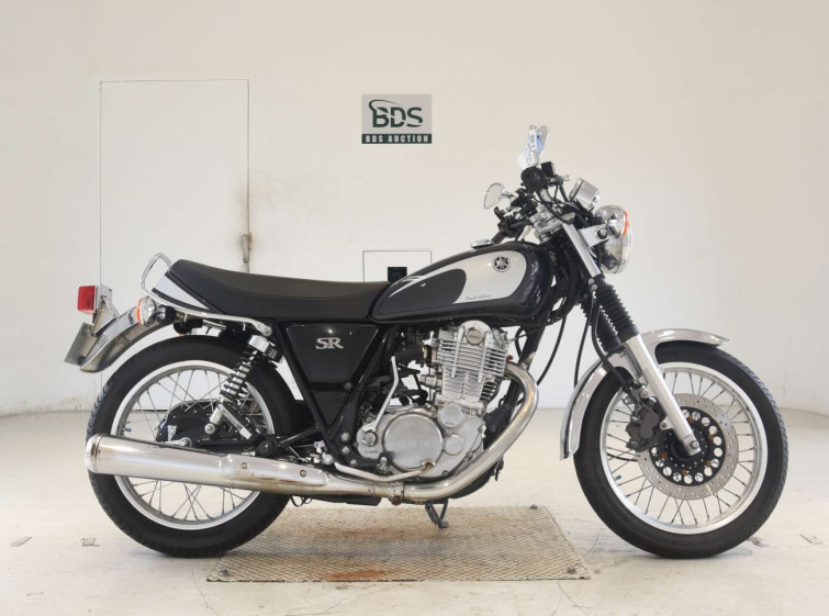 Мотоцикл Yamaha SR400 с пробегом 6621 km