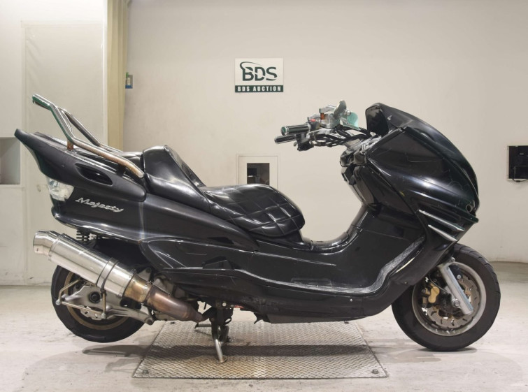 Мотоцикл Yamaha MAJESTY250 з пробігом 58229 km