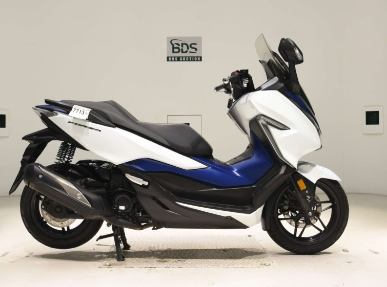 Мотоцикл Honda FORZA с пробегом 71188 km
