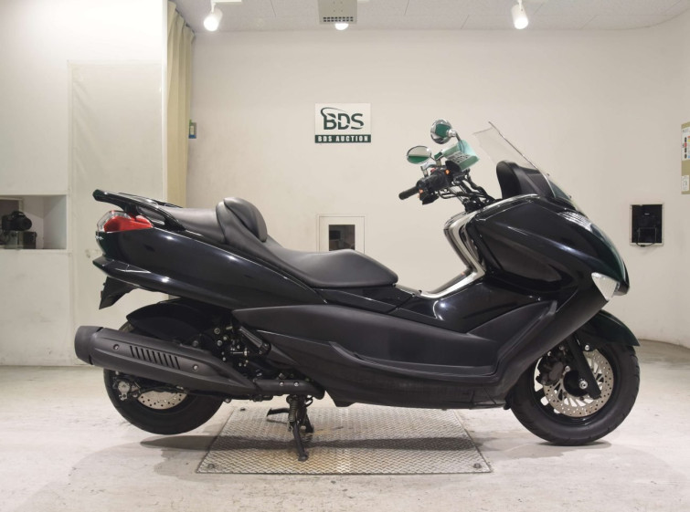 Мотоцикл Yamaha MAJESTY250 з пробігом 1891 km