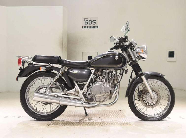 Мотоцикл Suzuki ST250E з пробігом 15738 km