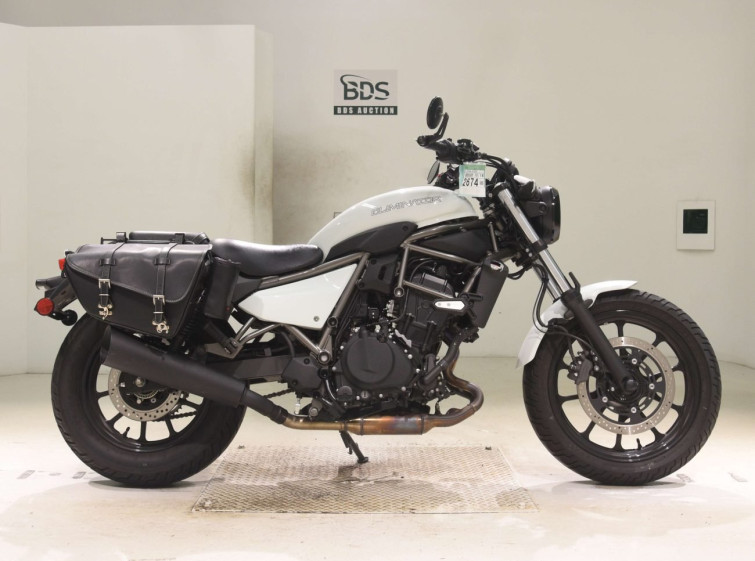 Мотоцикл Kawasaki ELIMINATOR 400 с пробегом 7525 km