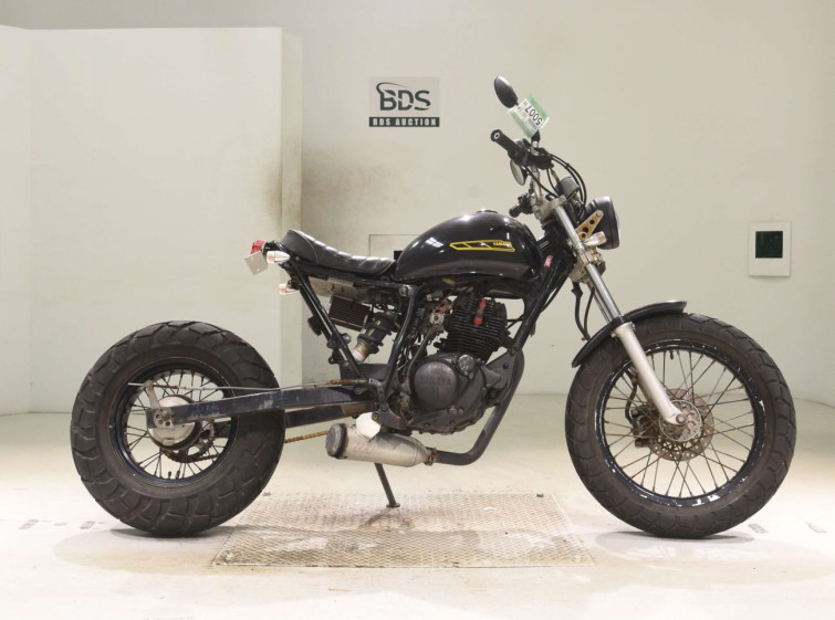 Мотоцикл Yamaha TW200E с пробегом 36172 km