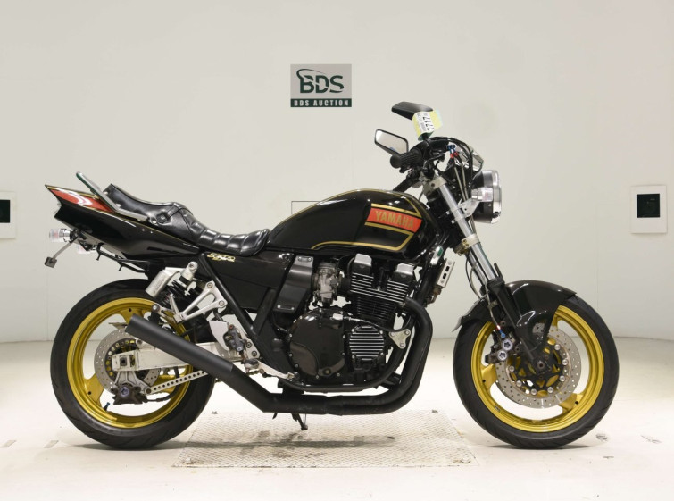 Мотоцикл Yamaha XJR400 с пробегом 57828 km
