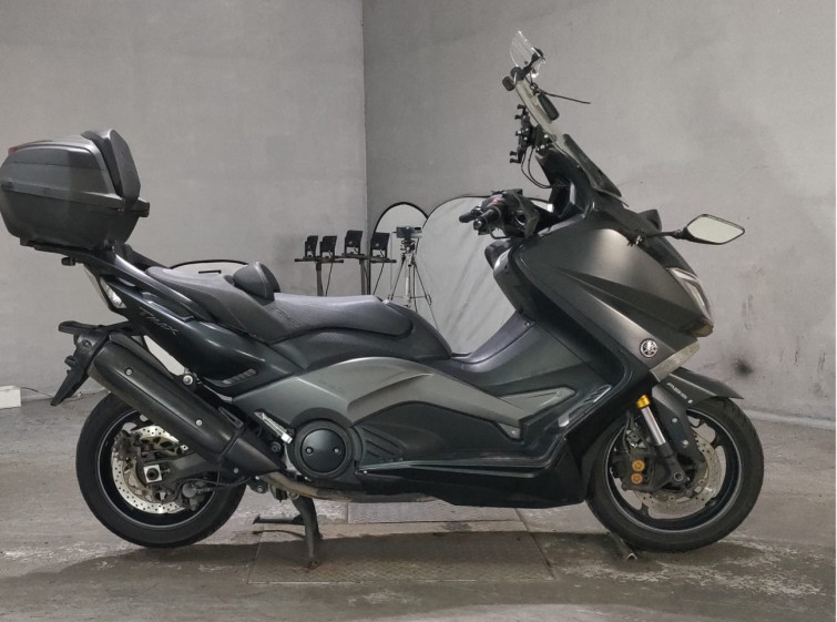 Мотоцикл Yamaha T-MAX530 с пробегом 86840 km