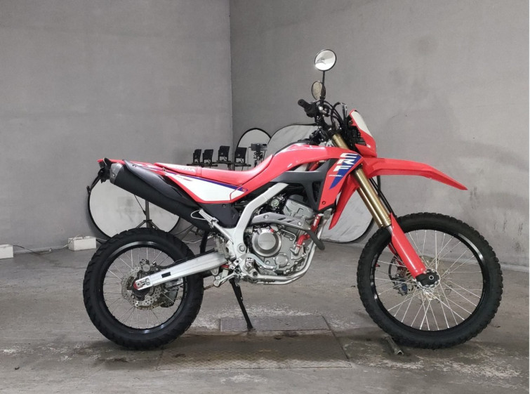 Мотоцикл Honda CRF250L с пробегом 8383 km