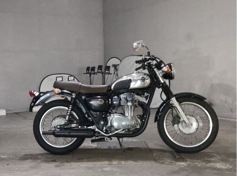 Мотоцикл Kawasaki W800 с пробегом 30517 km