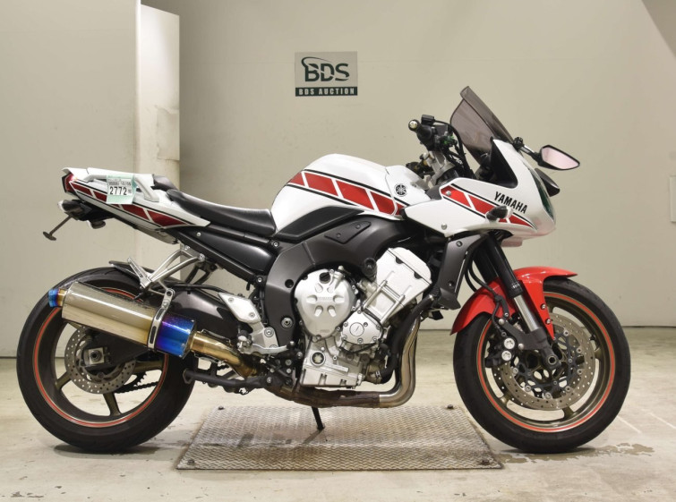 Мотоцикл Yamaha FZ1 FAZER с пробегом 30730 km
