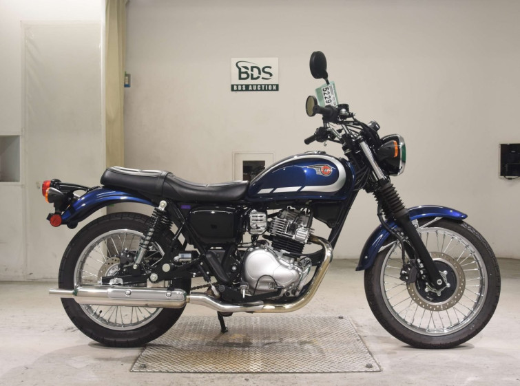 Мотоцикл Kawasaki W230 с пробегом 1008 km