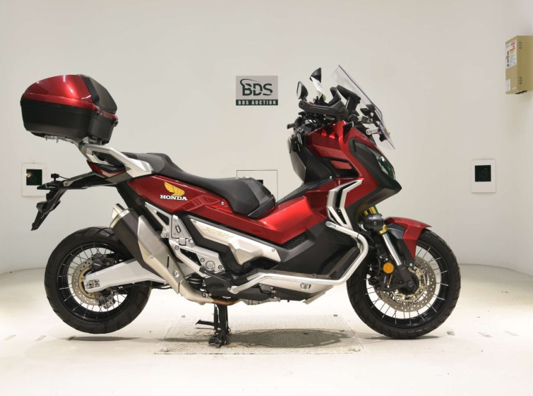 Мотоцикл Honda X-ADV750 з пробігом 17830 km