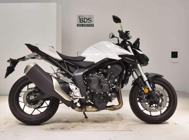 Мотоцикл Honda CB1000 HORNET з пробігом 2467 km