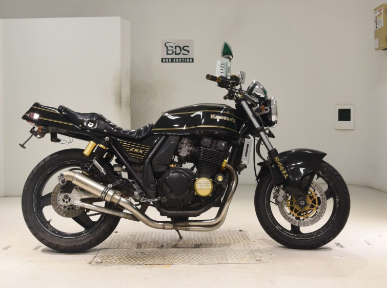 Мотоцикл Kawasaki ZRX400 с пробегом 14155 km