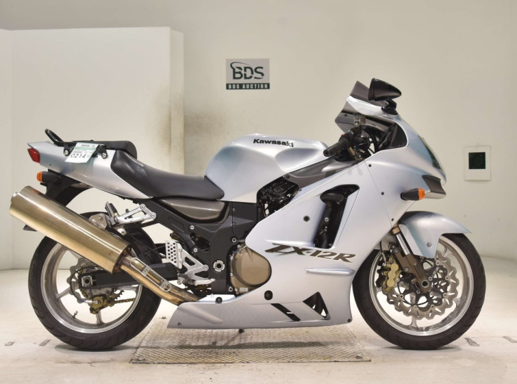 Мотоцикл Kawasaki NINJA ZX-12R з пробігом 24274 km