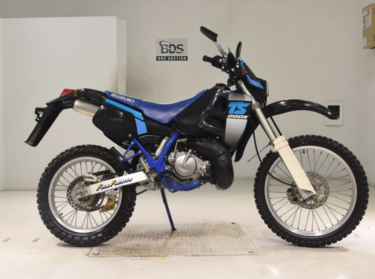 Мотоцикл Suzuki TS200R с пробегом 377 km