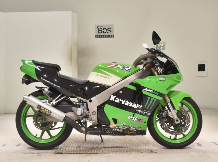 Мотоцикл Kawasaki ZXR250 с пробегом 28906 km